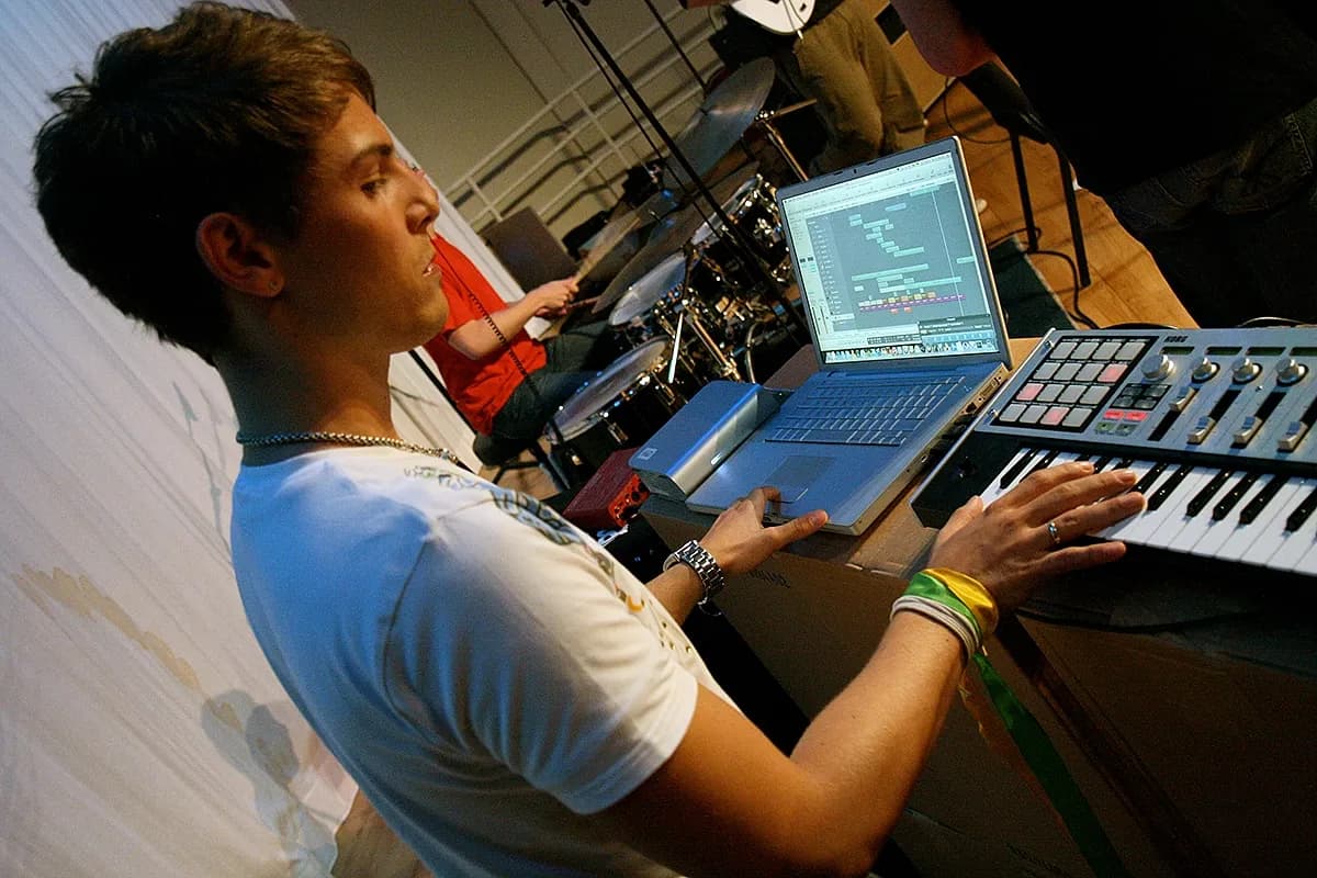 Student using sound mixer
